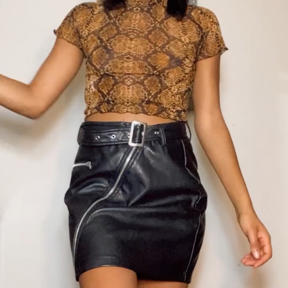 Leather skirt